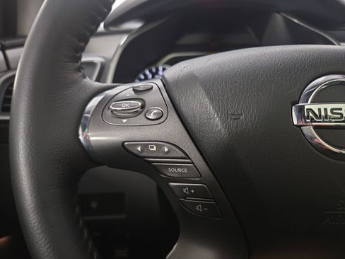 Used 2022 Nissan Murano SL w/ SL Moonroof Package image 14