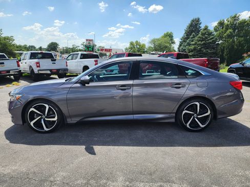 Used 2018 Honda Accord Sport image 4