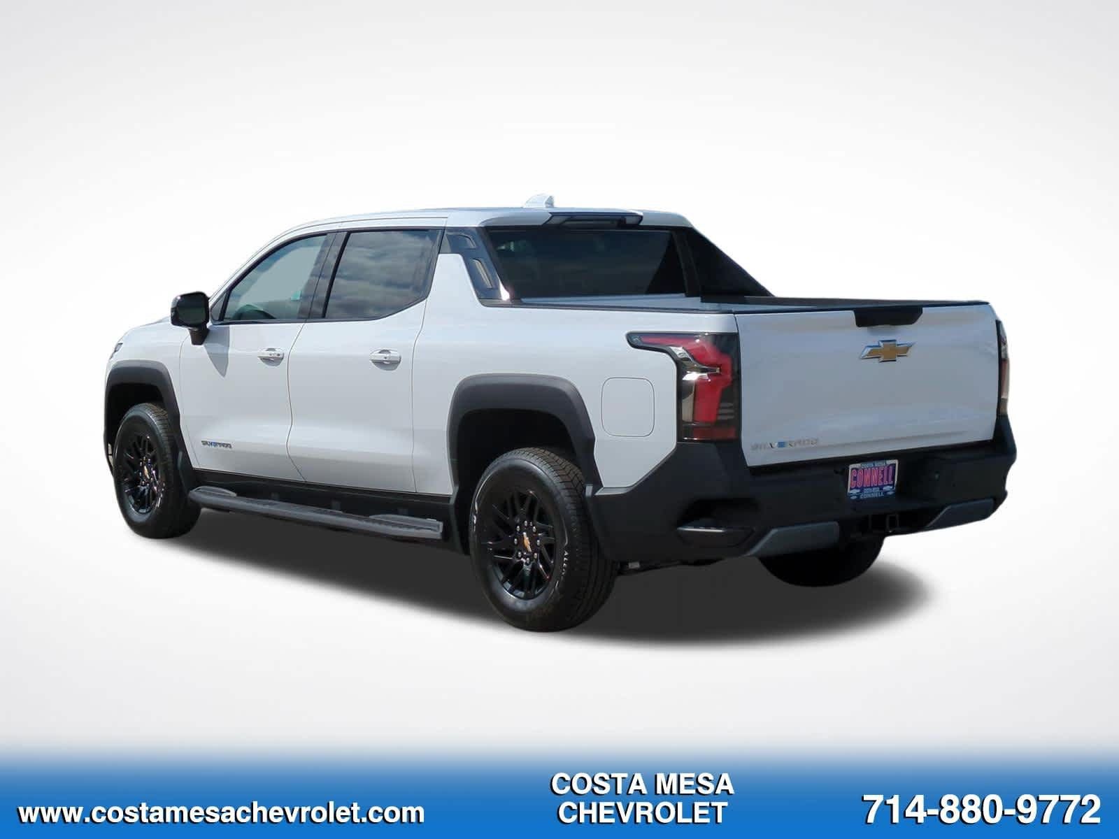 Used 2026 Chevrolet Silverado EV LT AWD/4WD image 7
