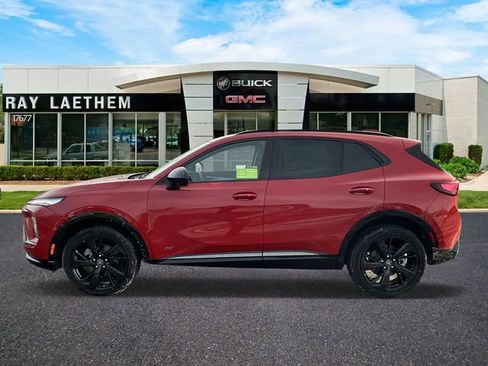 New 2025 Buick Envision Sport Touring image 2