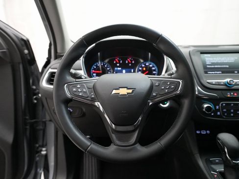 Used 2024 Chevrolet Equinox LT w/ LPO, Floor Liner Package image 4