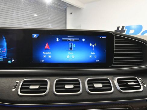 Used 2024 Mercedes-Benz GLE 63 AMG S image 25