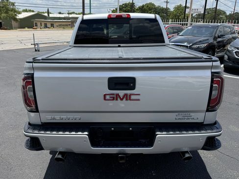 Used 2018 GMC Sierra 1500 Denali w/ Denali Ultimate Package AWD/4WD image 5