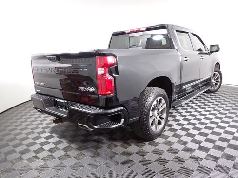 Used 2022 Chevrolet Silverado 1500 High Country AWD/4WD image 20