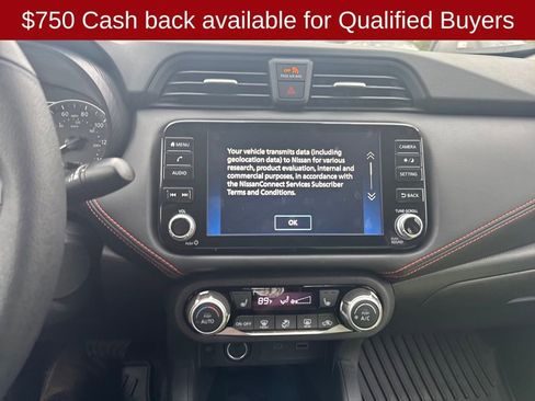 New 2025 Nissan Versa SR w/ Trunk Package image 17