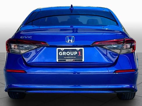 Used 2024 Honda Civic EX image 5