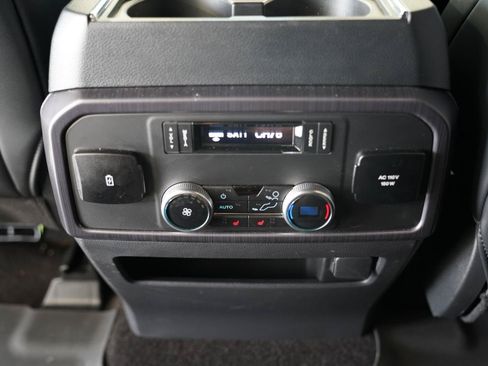 Used 2023 Ford Expedition Platinum AWD/4WD image 35