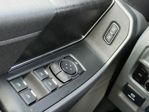 New 2025 Ford F150 Lightning XLT AWD/4WD image 24