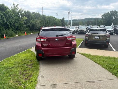Used 2018 Subaru Crosstrek 2.0i Premium AWD/4WD image 7