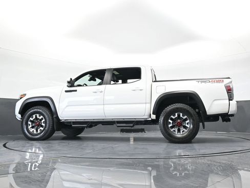 Used 2021 Toyota Tacoma SR5 image 63