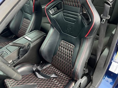 Used 2010 Ford Mustang GT image 29