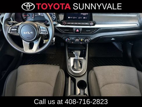 Used 2023 Kia Forte LXS FWD image 4