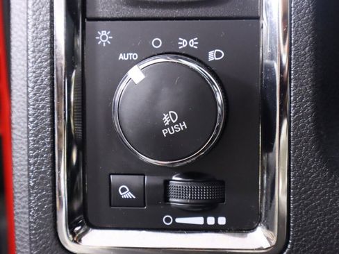 Used 2018 RAM 1500 Sport AWD/4WD image 10