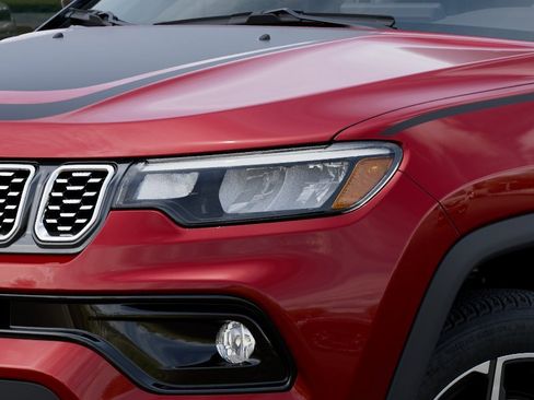 New 2026 Jeep Compass Limited w/ Mopar Graphics Package AWD/4WD image 36