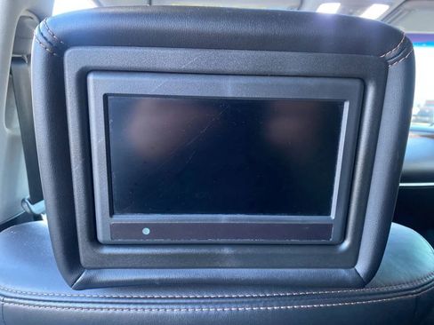 Used 2017 Nissan Armada Platinum w/ Captain Seat Package image 24