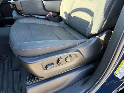 Used 2022 Chevrolet Silverado 1500 LT image 14