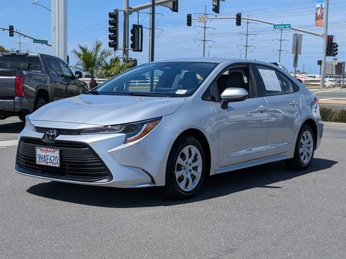 Used 2023 Toyota Corolla LE image 11