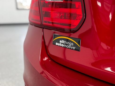 Used 2015 BMW 320i xDrive Sedan image 40