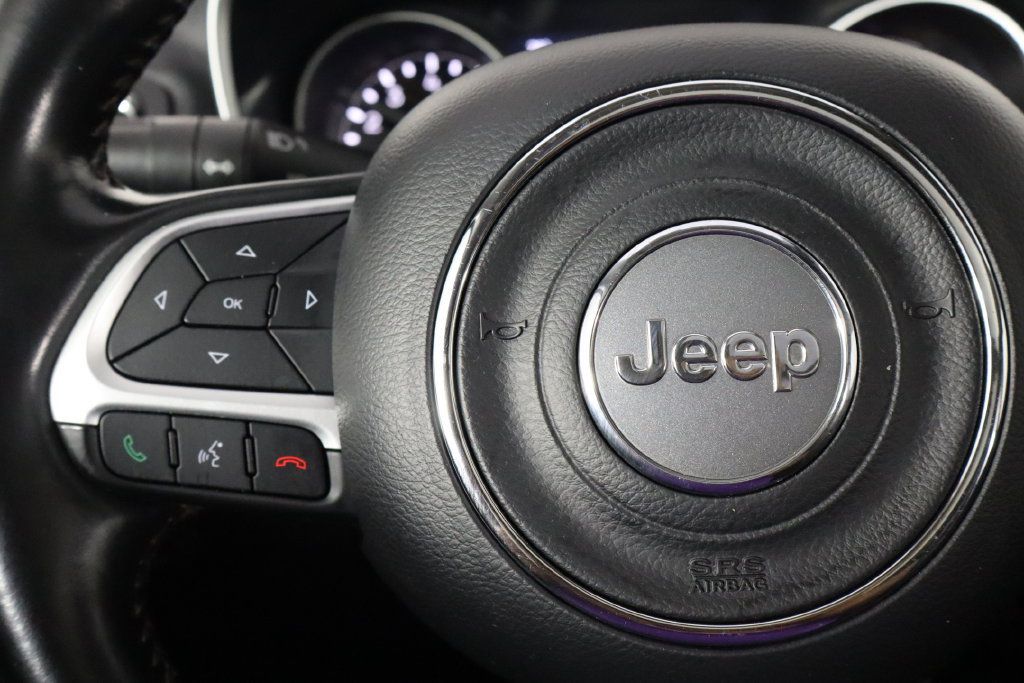 Used 2021 Jeep Compass Limited w/ Sun and Sound Group AWD/4WD image 8