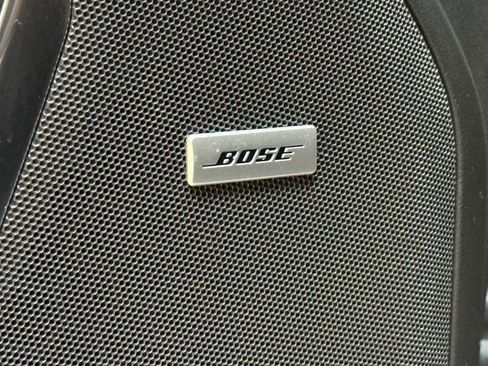 Used 2022 Chevrolet Tahoe LT w/ LT Signature Package image 26