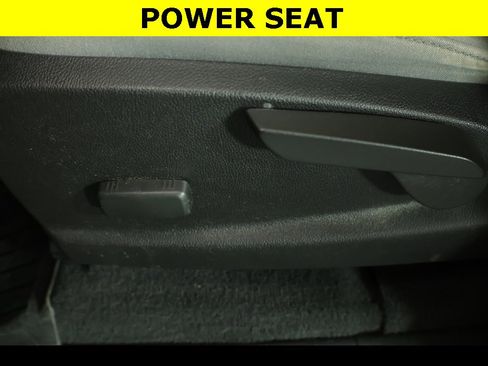 Used 2021 GMC Canyon Elevation Standard w/ Convenience Package image 7