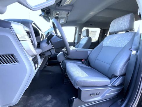 New 2026 Ford F350 XLT w/ XLT Premium Package AWD/4WD image 9