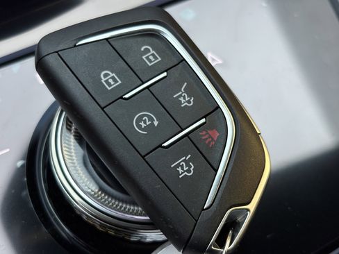 New 2026 Cadillac Escalade Luxury w/ Touring Package image 37