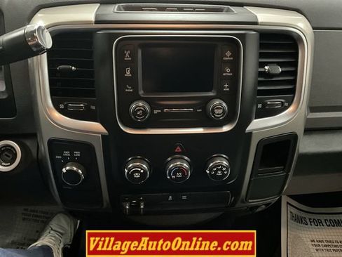 Used 2015 RAM 2500 SLT AWD/4WD image 17