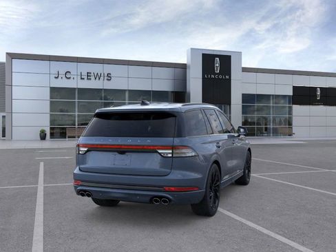 New 2026 Lincoln Aviator Reserve w/ Luxury Package image 8