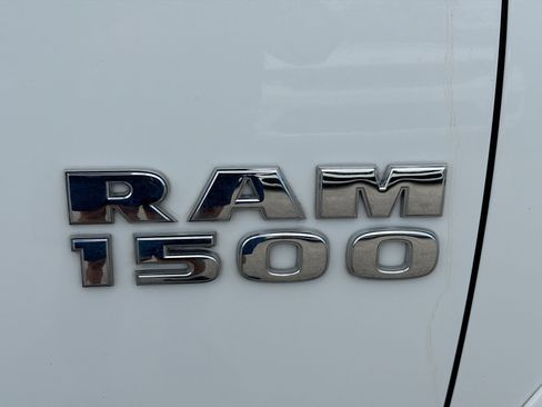 Used 2017 RAM 1500 Laramie image 11