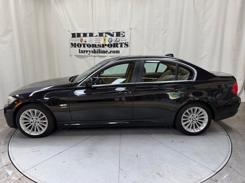 Used 2011 BMW 335i xDrive Sedan AWD/4WD image 3