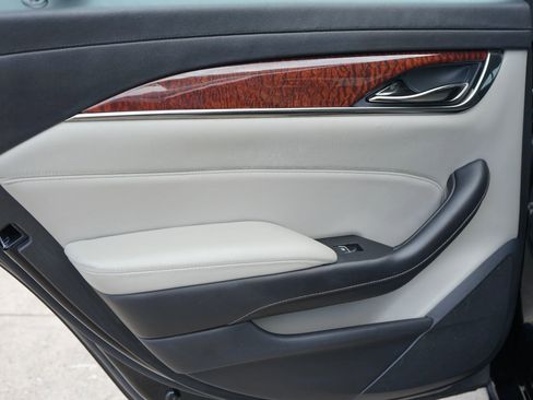 Used 2019 Cadillac CTS Sedan image 31