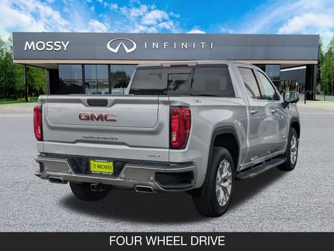 Used 2020 GMC Sierra 1500 SLT w/ SLT Premium Plus Package image 8