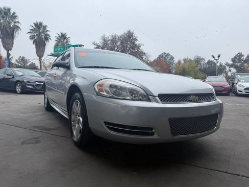 Used 2016 Chevrolet Impala LT image 10