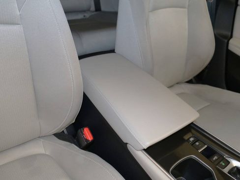 Used 2022 Honda Accord LX image 67