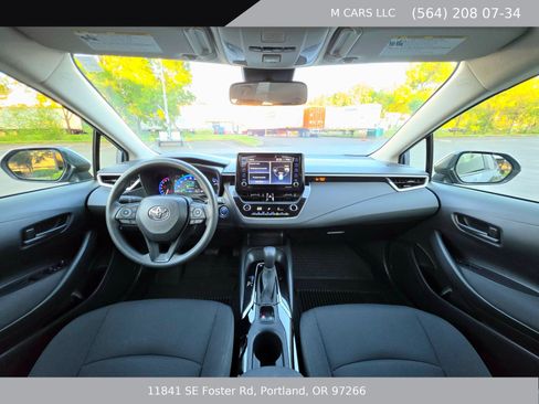 Used 2022 Toyota Corolla LE FWD image 15