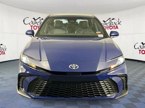 Used 2026 Toyota Camry SE image 3