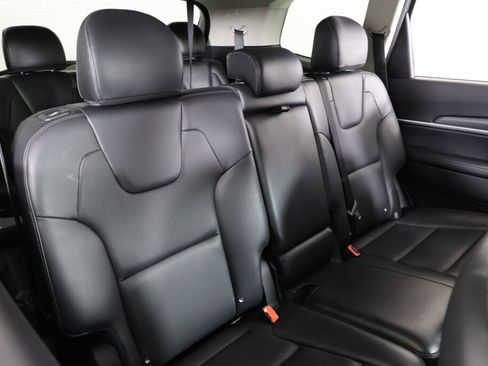 Used 2021 Kia Telluride LX image 20