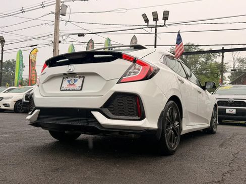 Used 2019 Honda Civic EX image 9