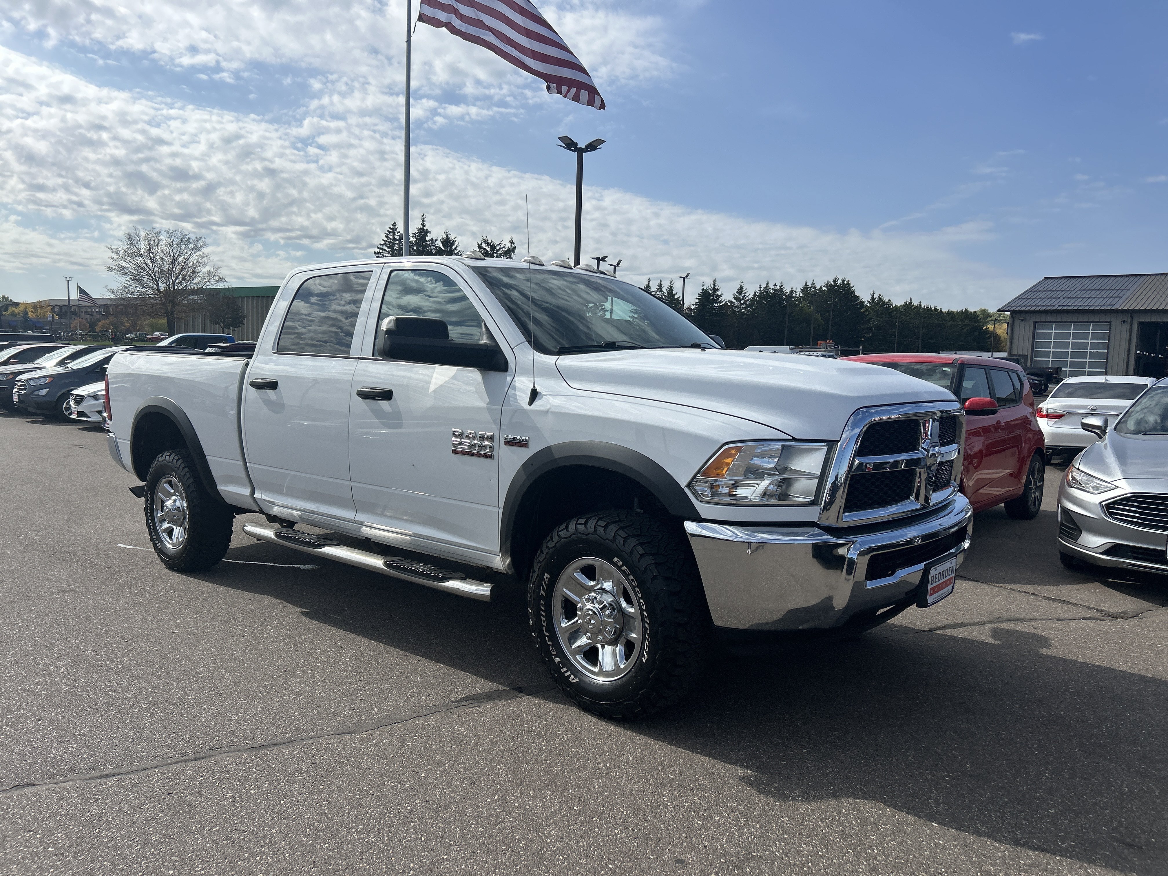 Used 2018 RAM 2500 Tradesman w/ Chrome Appearance Group AWD/4WD image 2