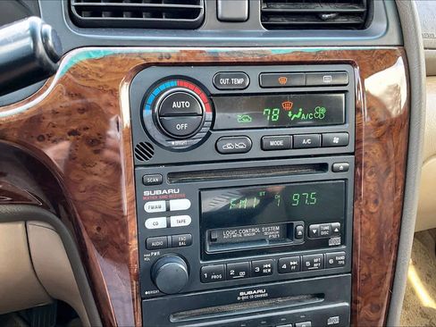 Used 2002 Subaru Outback H6 L.L. Bean Edition image 26