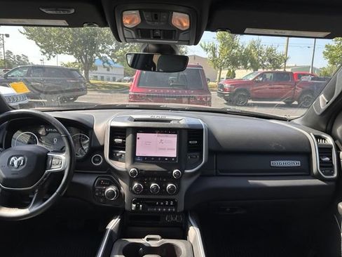 Used 2022 RAM 1500 Big Horn AWD/4WD image 25