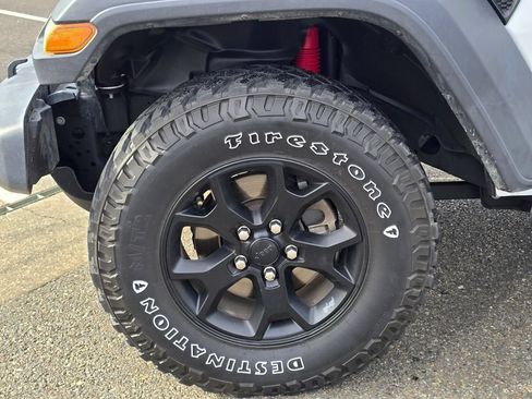 Used 2020 Jeep Wrangler Unlimited Sport AWD/4WD image 9