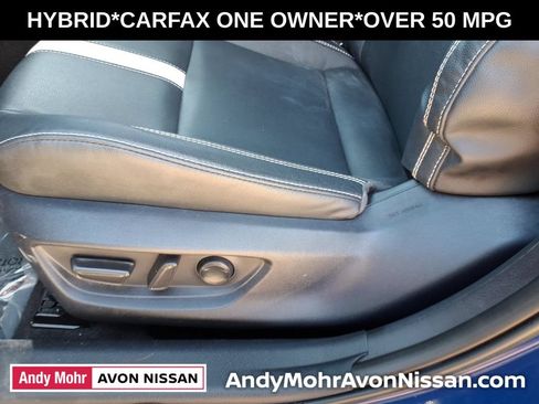 Used 2025 Toyota Camry SE FWD image 17