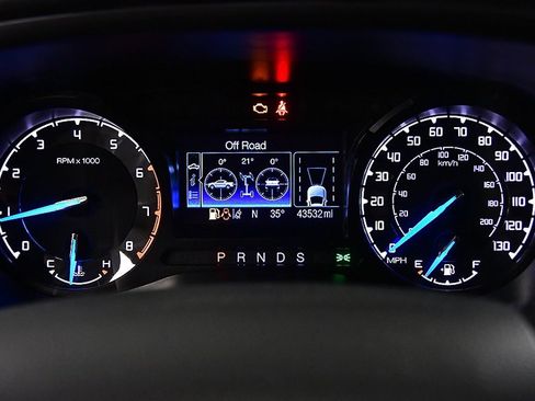 Used 2023 Ford Ranger Lariat w/ FX4 Off-Road Package image 18