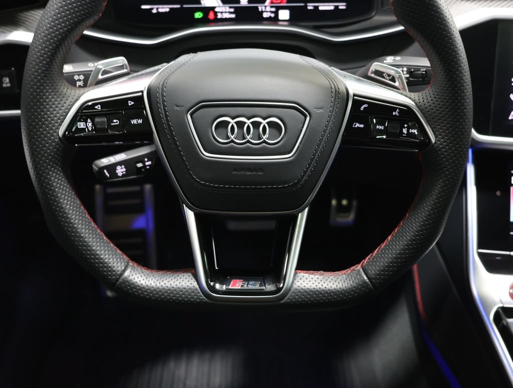 Used 2025 Audi RS 7 Performance w/ Black Optic Package AWD/4WD image 17