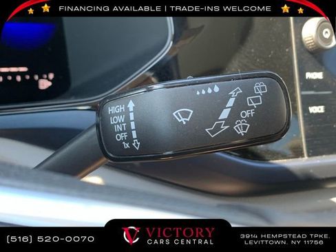 Used 2023 Volkswagen Taos SE image 36