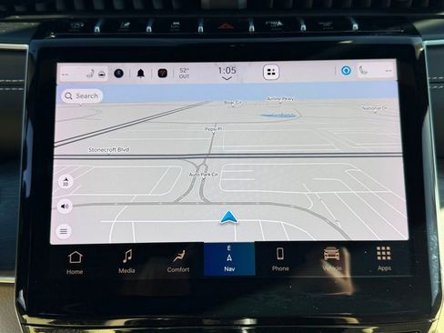 Certified 2024 Jeep Grand Cherokee Limited w/ Luxury Tech Group II image 25