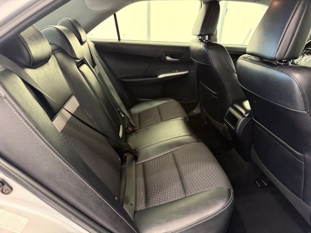 Used 2013 Toyota Camry SE FWD image 23
