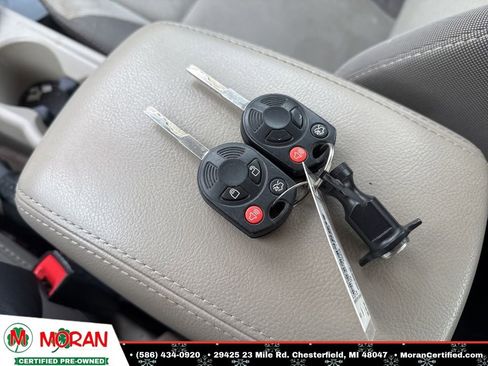 Used 2014 Ford Focus SE w/ Interior Protection Package image 25